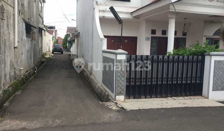 Rumah Lama Hoek 2 Lantai Di Perum Pondok Kopi Duren Sawit Jakarta Timur Lt 196m2 Cash Only 2