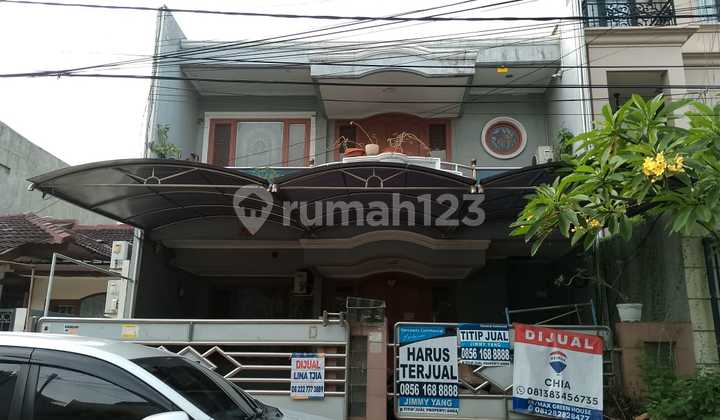 2-Story House in Perum Puri Indah, Jl Kembang Agung, Kembangan, West Jakarta, Land Area 160M2, Cash Only