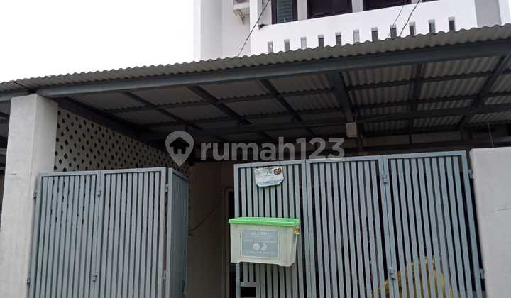 Rumah 2 Lantai di Jl H Ambas Cipete Selatan Cilandak Jakarta Selatan LT 255M2 Cash Only Rumah 2 Lantai di Jl H Ambas Cipete Selatan Cilandak Jakarta Selatan LT 255M2 Cash Only