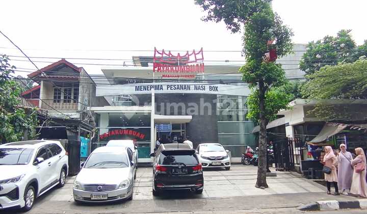 Bangunan Komersil di Jl Tebet Barat Dalam Raya Jakarta Selatan Lt 546M2 Cash Only