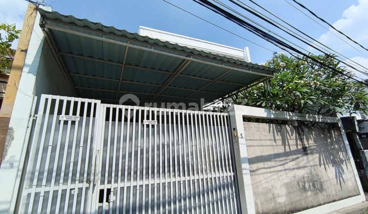 Rumah 2 Lantai Cocok Kost di Jl Jl Keselamatan Manggarai Selatan Jakarta Selatan LT 145M2 Cash Only 2