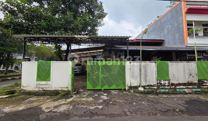 Rumah Lama Hoek di Bintaro Sektor 5 Perumahan Pondok Jaya Tangerang Selatan LT 317M2 Cash Only Rumah Lama Hoek di Bintaro Sektor 5 Perumahan Pondok Jaya Tangerang Selatan LT 317M2 Cash Only