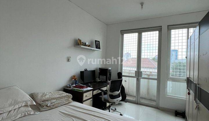 Town House Exclusive di Tomang