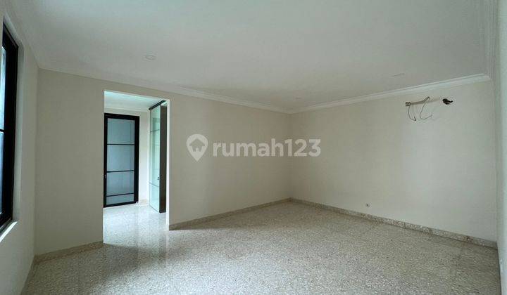 Disewakan Rumah di Permata Hijau  8