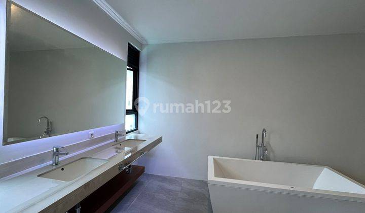 Disewakan Rumah di Permata Hijau  10