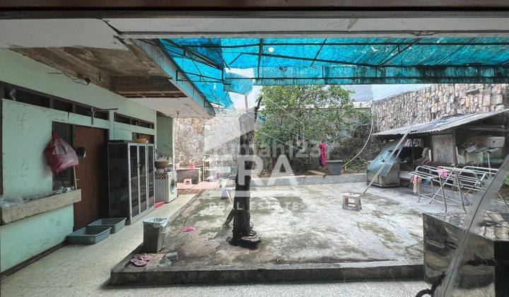 Rumah Lama Hitung Tanah Strategis  Di Jalan S. Parman, Tomang, Jakarta Barat 2