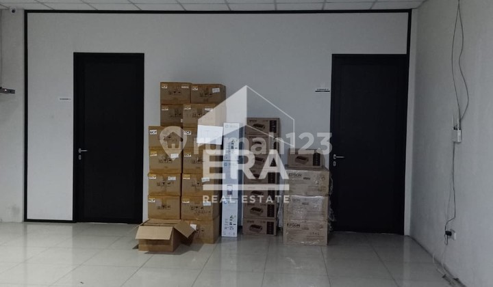 Jual Cepat Turun Harga Rukan / Ruko 4,5 Lantai SHM di Hayam Wuruk, Kebon Jeruk, Jakarta Barat Jual Cepat Turun Harga Rukan / Ruko 4,5 Lantai SHM di Hayam Wuruk, Kebon Jeruk, Jakarta Barat