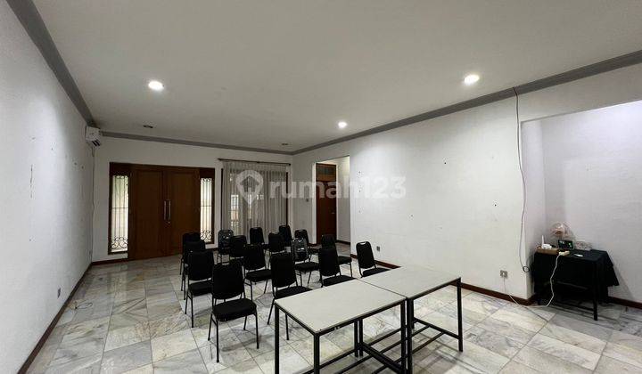 Disewakan Rumah Siap Huni dan Terawat Area Senopati