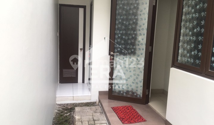 Rumah Siap Huni dan Rapi di Cluster Burgundy Summarecon Bekasi 2