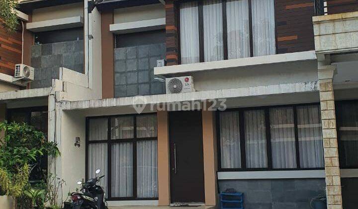 Rumah 2 Lantai Siap Huni Dijual di Cosmo Estate Lippo Cikarang 1