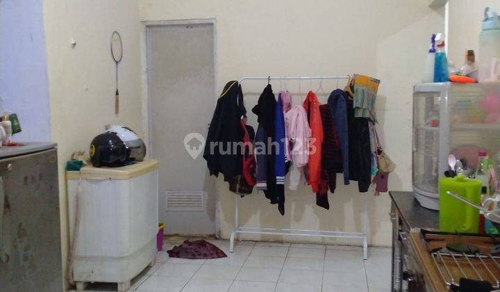 Rumah tua harga nego di Jl.Kemanggisan ilir 
Palmerah
Jakarta barat 2