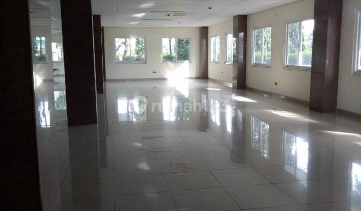 Dijual Gedung Perkantoran Siap Pakai di Cikini Jakarta Pusat 2