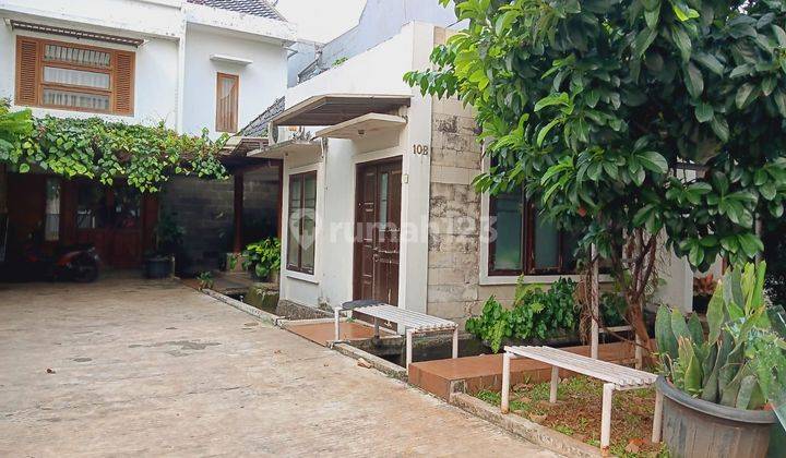 Rumah semi furnish dijual di komplek Depkes Jatibening Bekasi 2