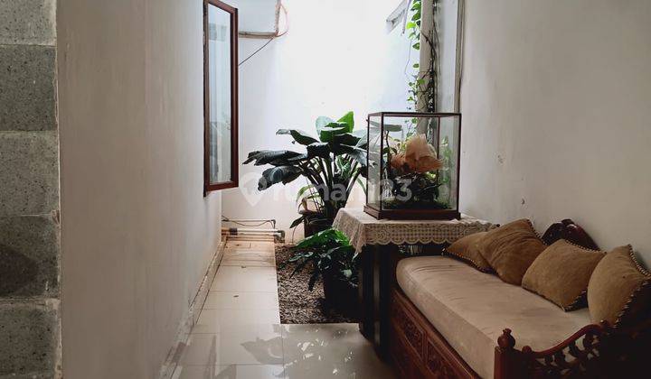 Rumah semi furnish dijual di komplek Depkes Jatibening Bekasi 6