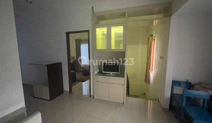 Rumah semi furnish dijual di komplek Depkes Jatibening Bekasi 16