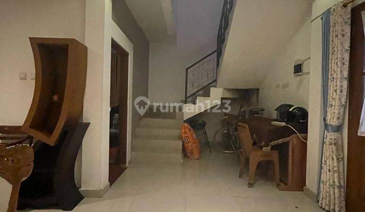 Rumah semi furnish dijual di komplek Depkes Jatibening Bekasi 17