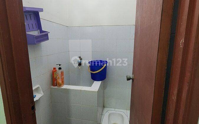 Dijual Rumah Asri Bebas Banjir Jalan Amarilis 2 Kemang Pratama 2 4