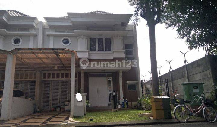 Rumah Hoek Dijual di Cluster Vernonia Summarecon Bekasi 1