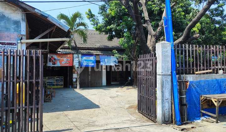 For Quick Sale House and Building Material Store in Kayu Putih, East Jakarta