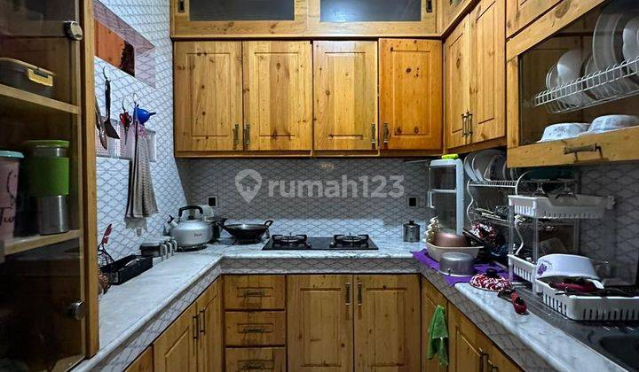 Rumah 2 Lantai Hook Siap Huni Termurah di Pulomas Jakarta Timur 2