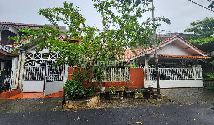 Rumah Asri Bebas Banjir di Jalan Cendana Jakapermai Bekasi 1