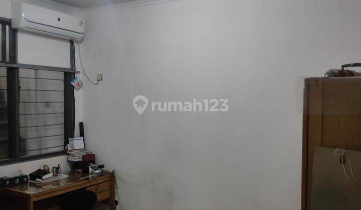 Rumah Siap Huni di Jatikramat Jatiasih Bekasi

 2