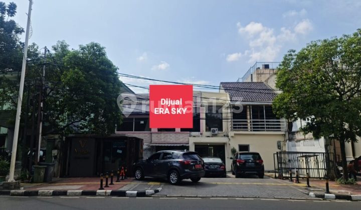 Ruang Usaha Di Jl. Gunawarman Jakarta Selatan