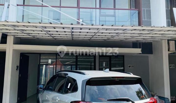 Rumah 2 Lantai Disewakan di Dalam Cluster Greenwood Golden City Dekat Summarecon Bekasi Rumah 2 Lantai Disewakan di Dalam Cluster Greenwood Golden City Dekat Summarecon Bekasi