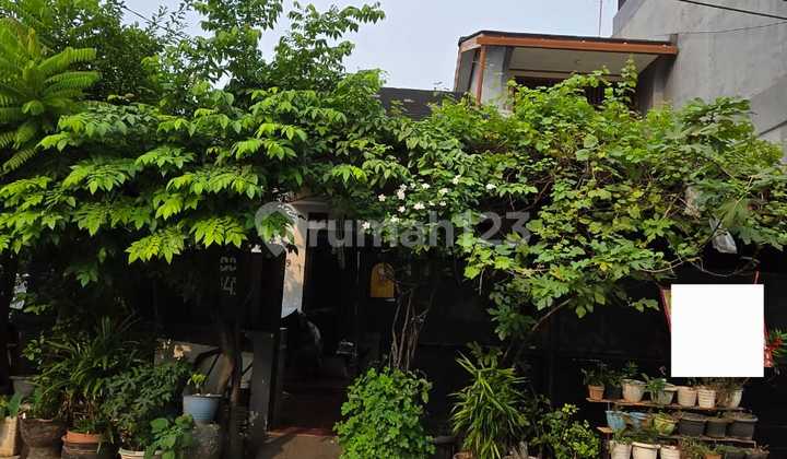 Dijual Rumah Di Taman Galaxy