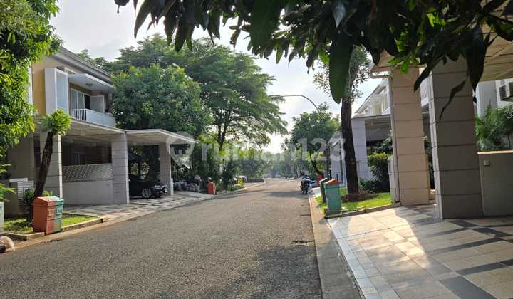 Rumah 2 Lantai Di Cluster Maple Summarecon Bekasi 2