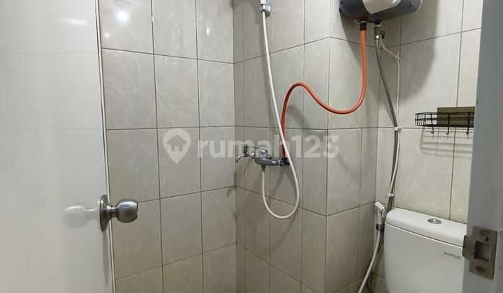 Apartemen Springlake Studio Furnish Dijual Di Summarecon Bekasi  2