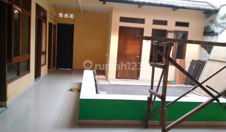Rumah strategis di jakpus 20