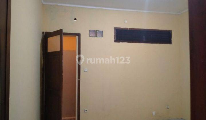 Rumah strategis di jakpus 26