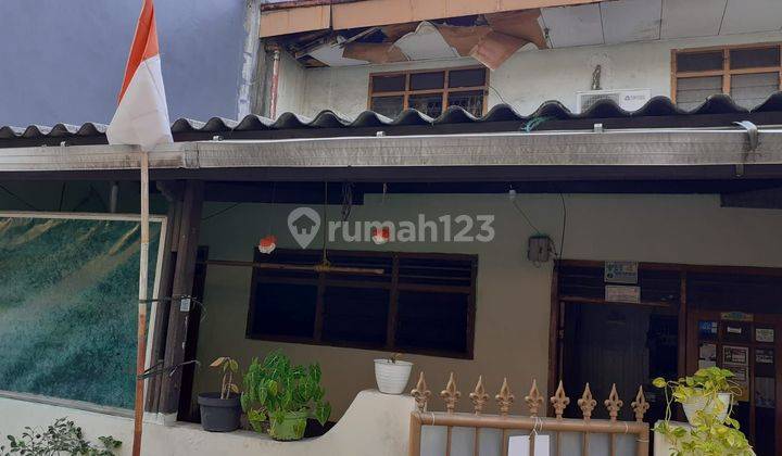 Rumah 2lt murah di Tanjung Duren Jakbar Rumah SHM 1