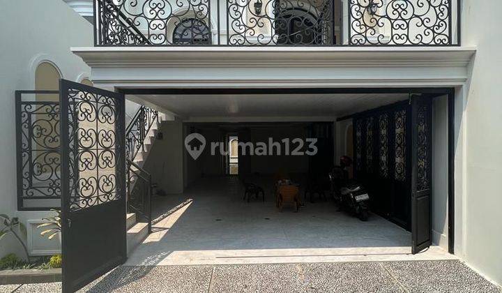 Rumah Baru Mewah American Classic Pool Di Jagakarsa Jakarta Selatan 2