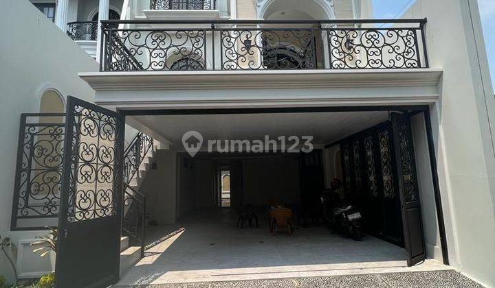 Rumah Baru Mewah American Classic Pool Di Jagakarsa Jakarta Selatan 1