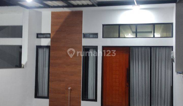 Rumah di Bintara Sudah Rooftop Siap Buat 2 Lantai Dekat Tol Bintara 1