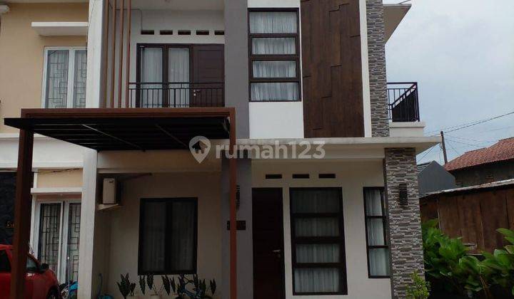 Rumah 2 Lantai Bsd Tangerang Semi Furnished Swimming Pool 2