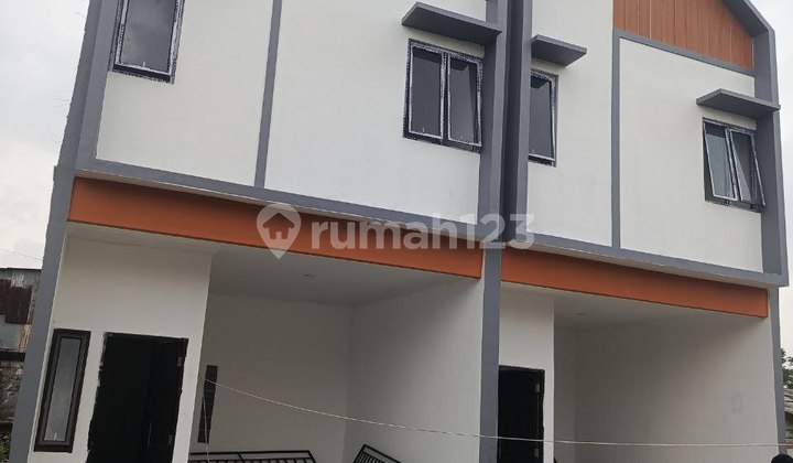 Lokasi STrategis Rumah di Bintara Bekasi barat Dekat JOOR Bintara