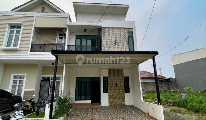 Jual Rumah Baru di Pondok Gede 4 Kamar Dengan Kolam Renang Pribadi 2