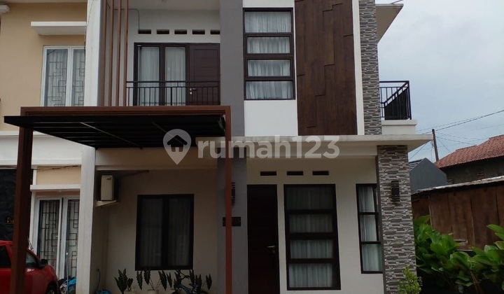 Jual Rumah di Bintaro Customize Design SHM Dekat BSD Plaza