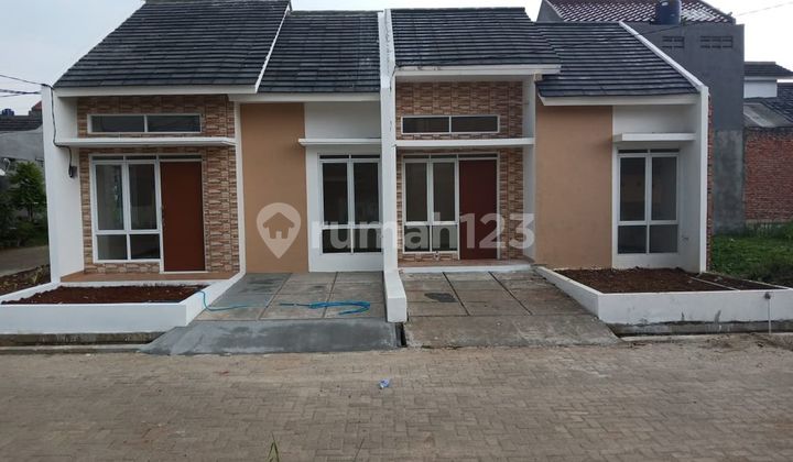 Rumah 1 Lantai di Pamulang, Tangerang Selatan SHM Siap Huni Rumah 1 Lantai di Pamulang, Tangerang Selatan SHM Siap Huni