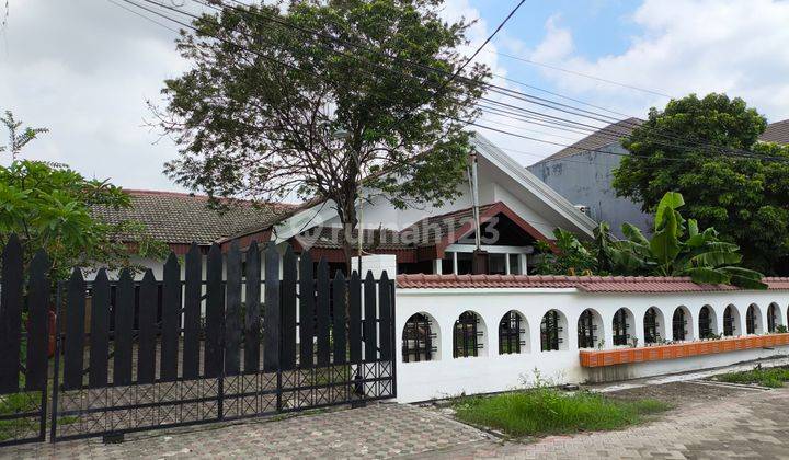 Rumah Luas Dan Nyaman di Dukuh Menanggal, Gayungan, Surabaya 2