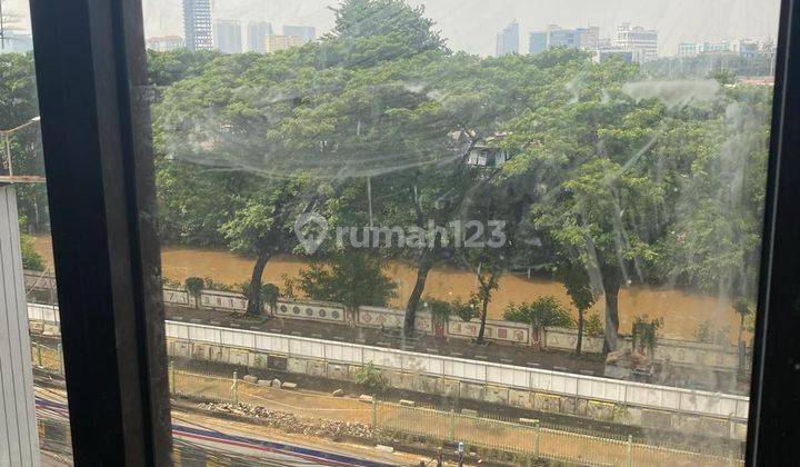 Ruko di Jalan Sultan Agung, Setiabudi Jakarta Selatan 2