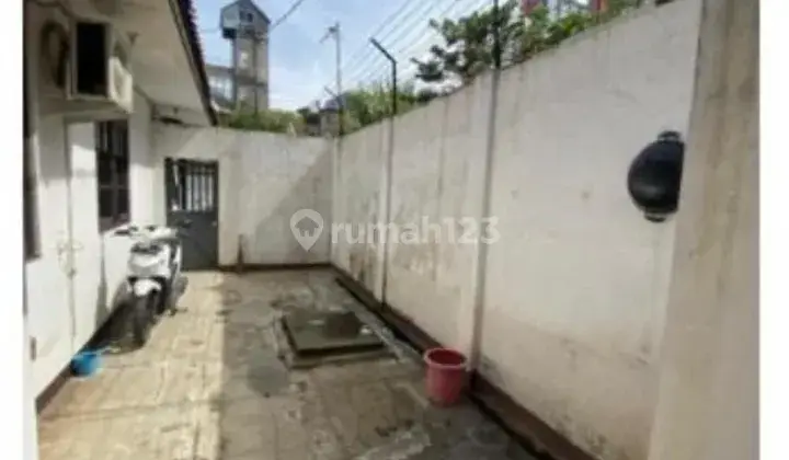 Rumah besar sayap lengkong kecil 4