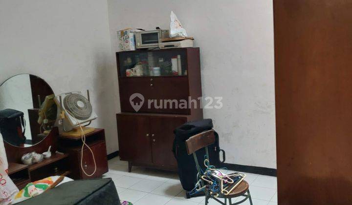 Rumah besar pusat kota 6