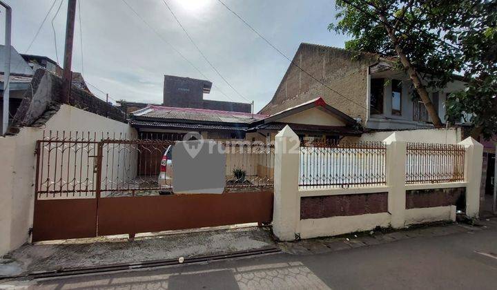 Rumah besar gunungbatu 1
