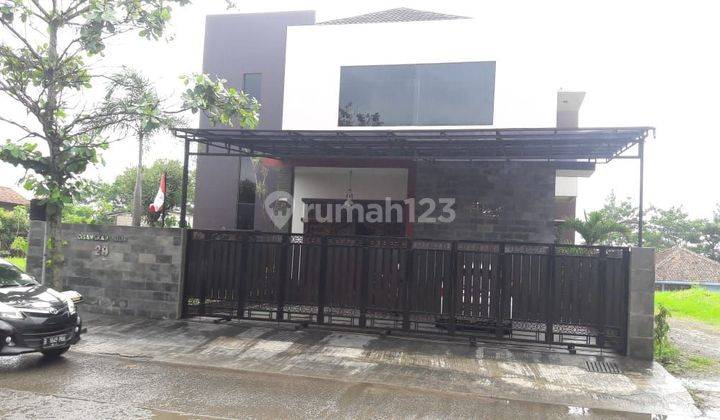 Rumah Besar Cisangkan Cimahi 1