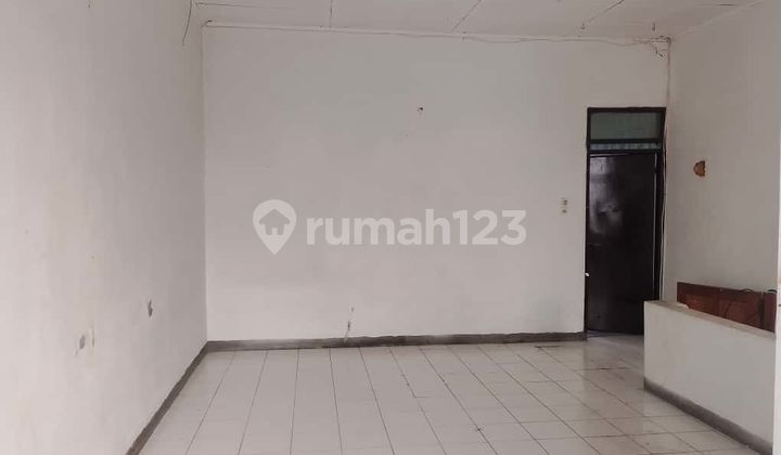 Holis Indah Garden, Bandung Good Shop House 100 m2 Freehold Ready to Use 2