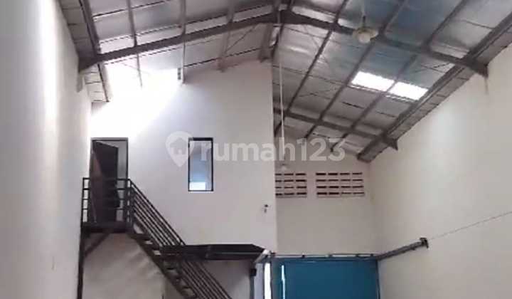 Sayap Taman Kopo Indah Bandung, Gudang Bagus Akses Fuso Lokasi Strategis 